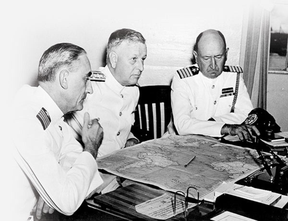 Joe Rochefort's War: The Odyssey of the Codebreaker Who Outwitted Yamamoto at Midway